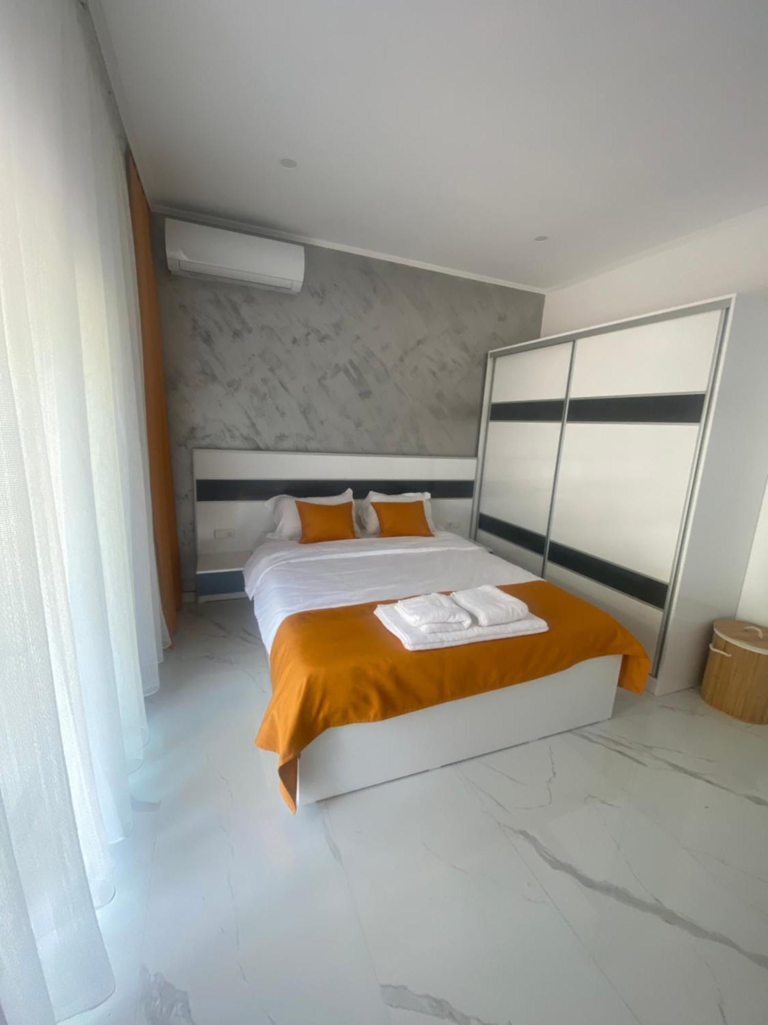 Appartement Pami à Néa Péramos Extérieur photo